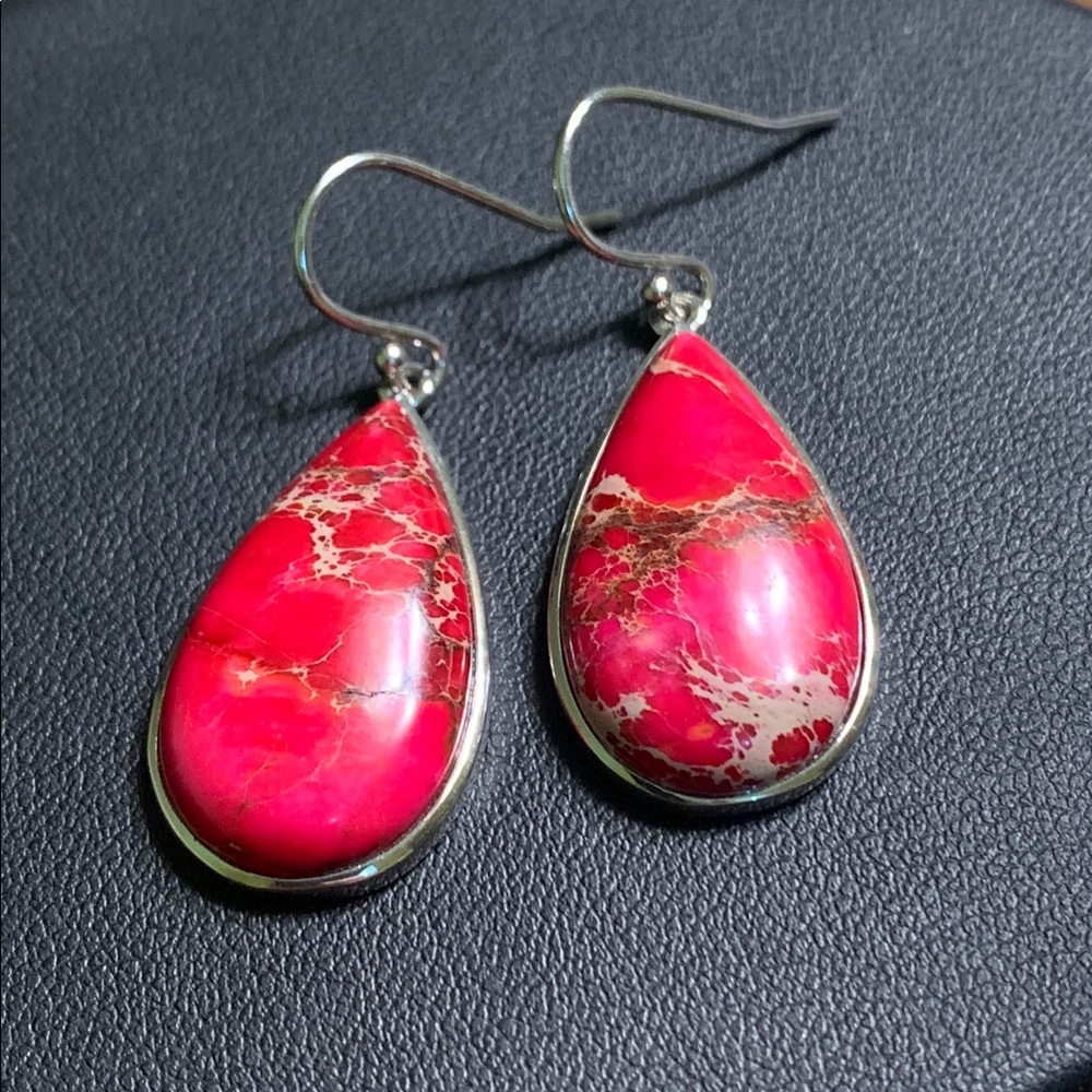 Pink Earrings NWOT - Picture 2 of 3
